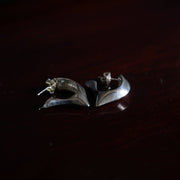 Charlotte Garnett, Cusp Hoops