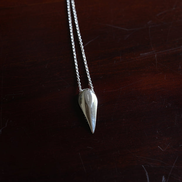 Charlotte Garnett, Ridge Pendant