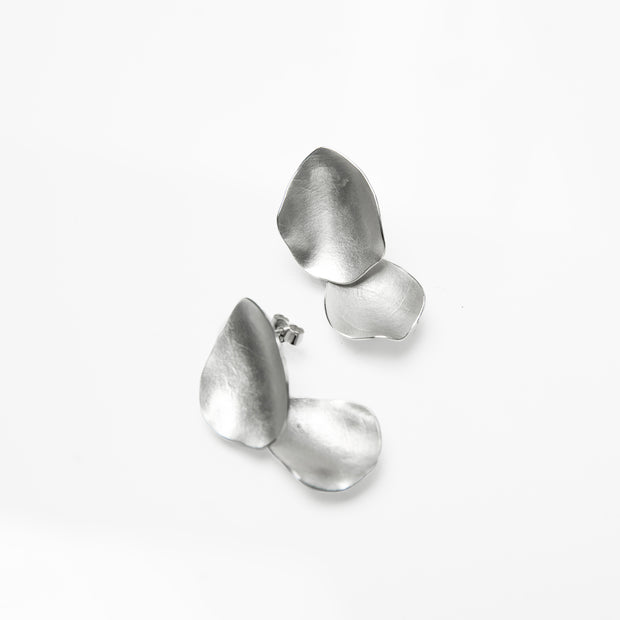 Shinta Nakajima, White Rose Double Earrings