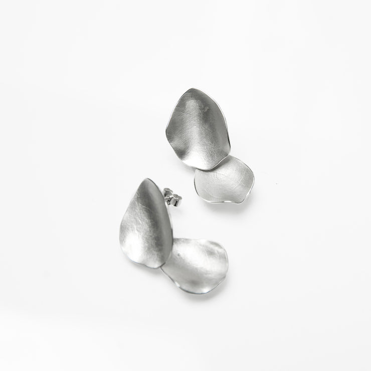 Shinta Nakajima, White Rose Double Earrings