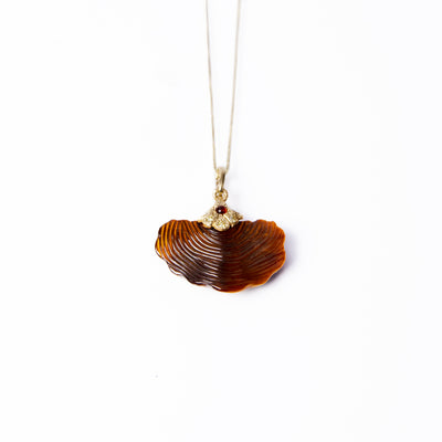 Martina Kocianova, Reishi Pendant